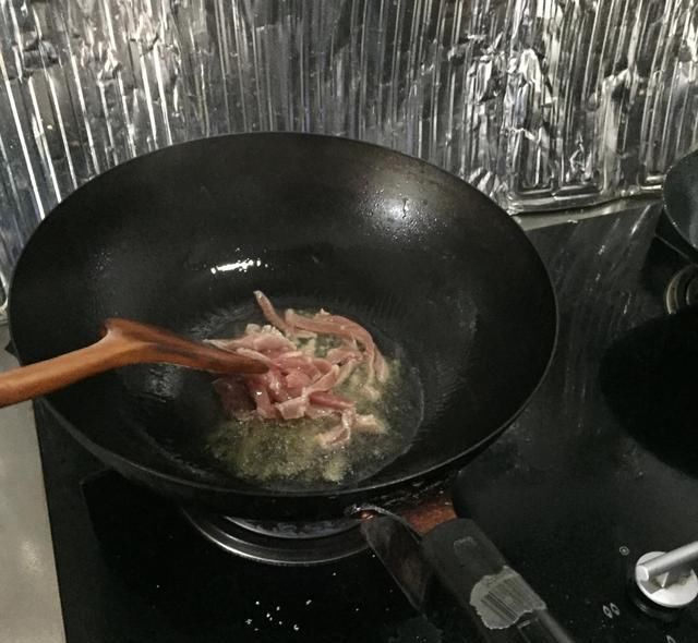 胃口|让你食欲倍增的“辣菜”,天热没胃口,我家一做这菜必定光盘