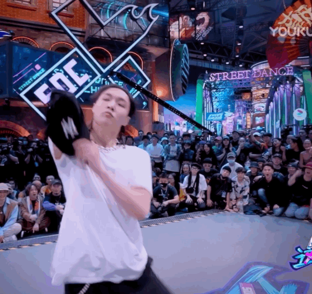 舞干|一支舞干翻综艺第三季魔咒！这款让黄渤不淡定的国综豆瓣9.1太低