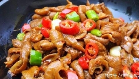 香味|肥肠最美味的做法,香味四溢,肥而不腻,家人特爱吃,太香了