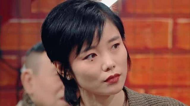 排挤|许飞,你当初撕尚雯婕有多爽,如今在姐姐里就被排挤得有多惨