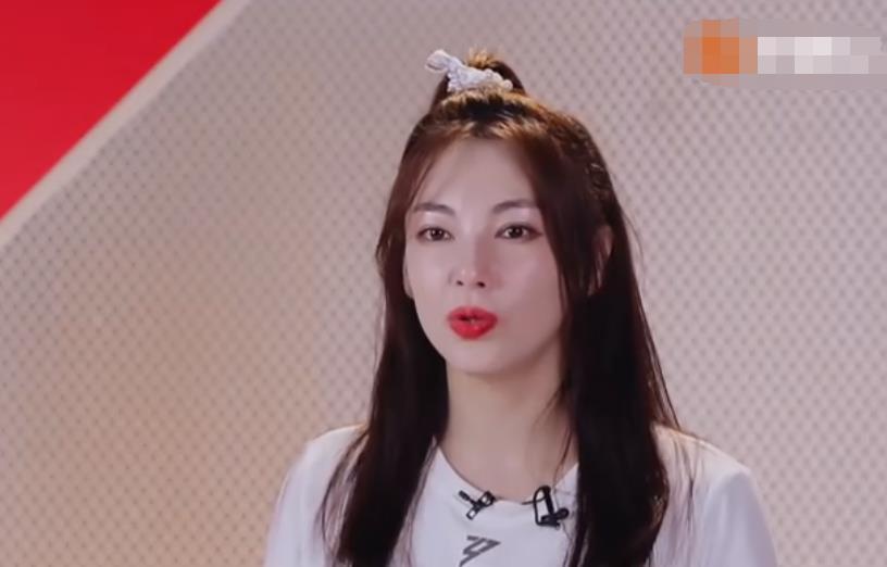 姐姐|《浪姐》两位姐姐的表演:一个高级一个合格,高下立断!