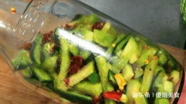 萝卜|饭店腌萝卜技巧,学会如此做,当天就能吃,简单脆爽,越吃越想吃