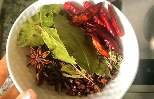  秘制|大厨教你在家卤牛肉，秘制配方和详细做法教给你，吃一口就爱上了