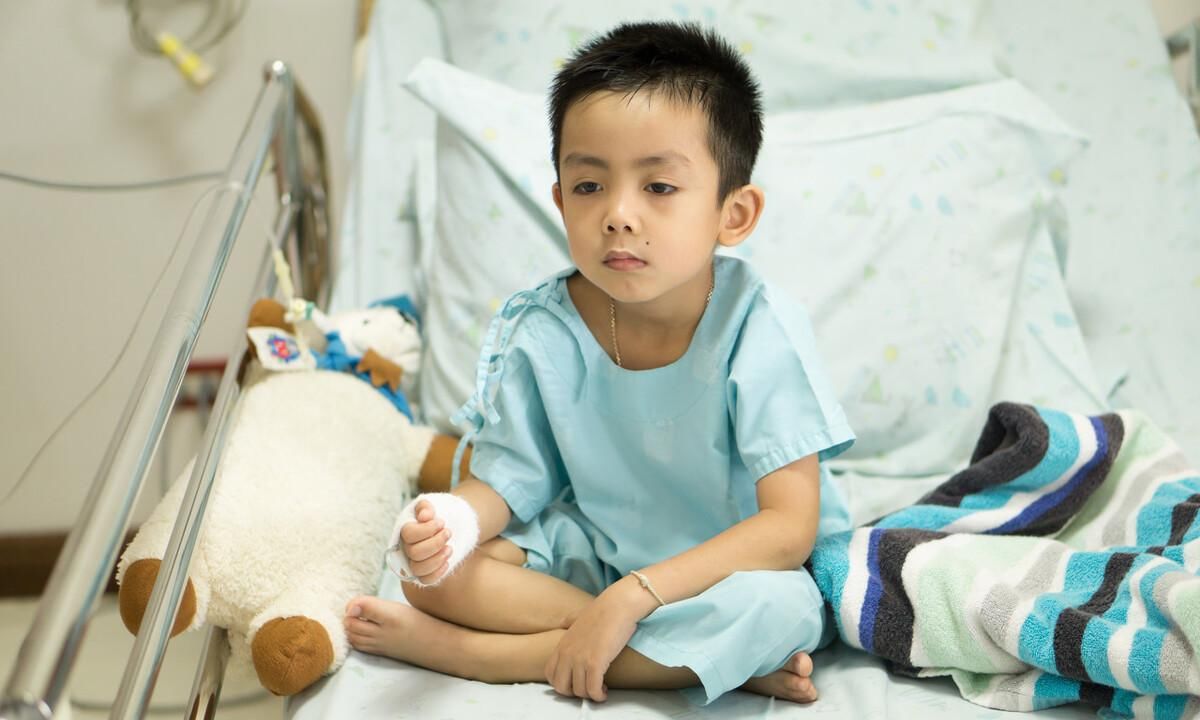  很大|宝宝才20天，患上小儿骨髓炎，很大原因是细菌入侵