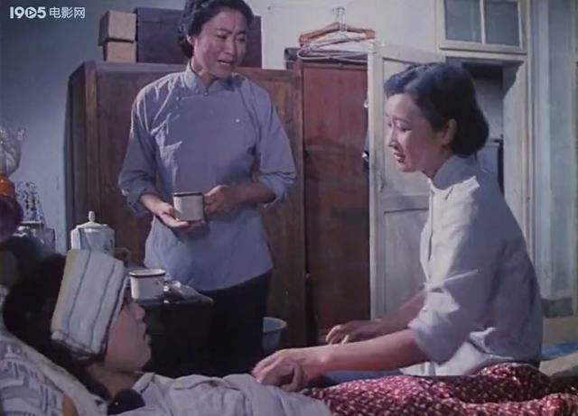  舞台姐妹|谢晋、《小花》导演张铮均用她出演主要角色，今80岁仍活跃影坛