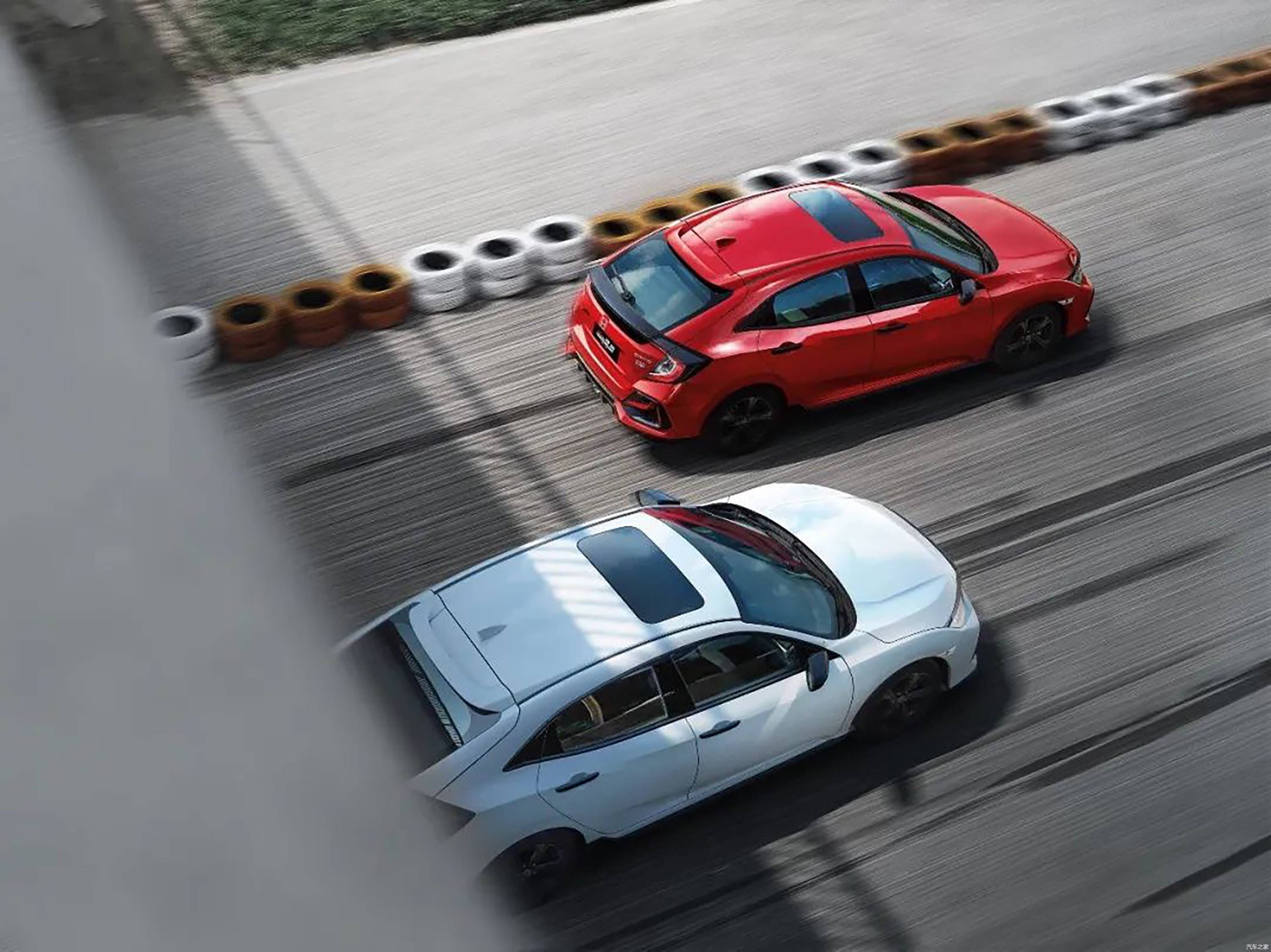  配置|Hatchback才是本田魂？两厢思域驾控更有看点