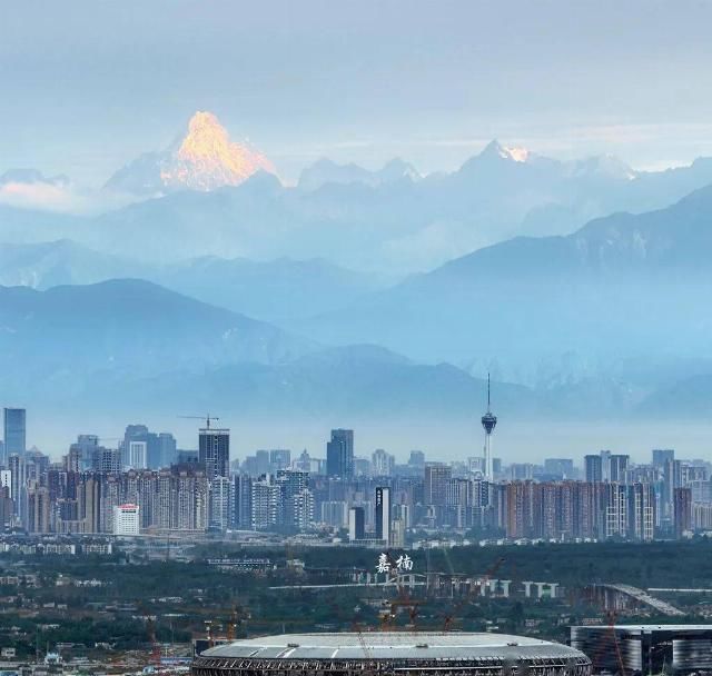 成都|如何拍到最漂亮的幺妹峰?成都市区全域观山点位曝光