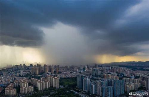 杀到|17级风王“海神”北上！广东暑热稍退，狂风暴雨杀到