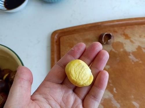 最快|剥板栗最快的方法,2秒一个,颗颗完整,轻轻松松1大盘