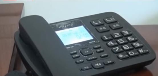  饭店|应聘收银员“卧底”饭店，疯狂复制顾客银行卡，消费记录让人吃惊