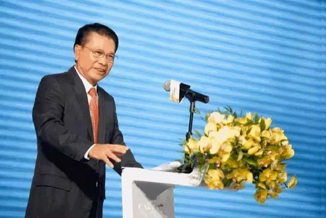 齐名|5000元起家，却做出和格力齐名的企业，被董明珠视为最强对手