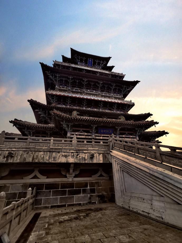 千里|鹳雀楼上穷千里身临被王之涣“打call”的名楼是一种什么体验？