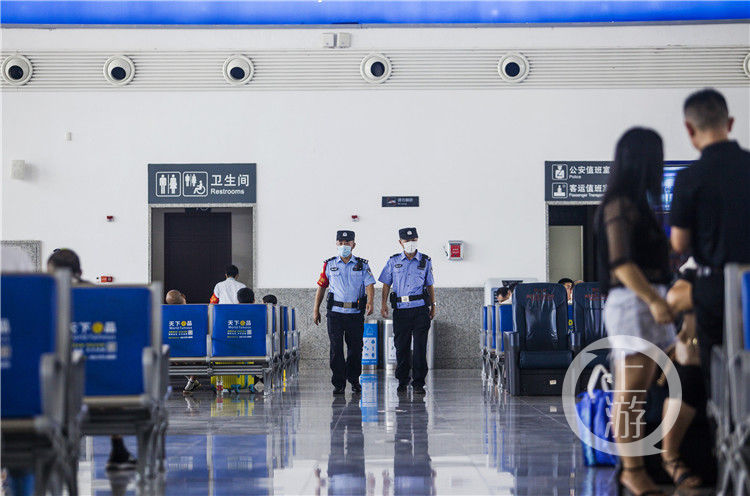 名涉票|严打!重铁警方查处137名涉票违法人员