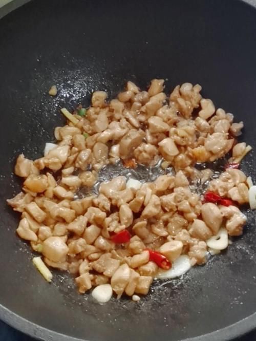 宫保鸡丁|老公下酒菜别再只是花生米了,这菜做出来有面子,还简单易做