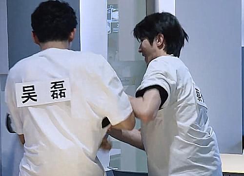  成团|《奔跑吧》蔡徐坤成团宠，baby郭麒麟合作不意外，吴磊也结盟