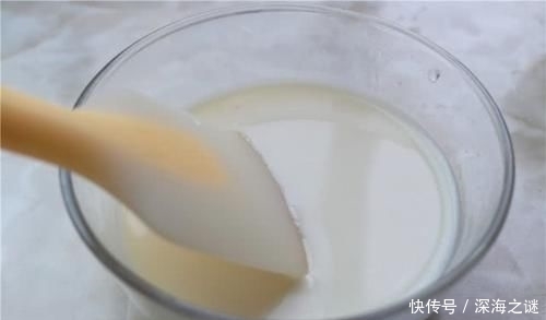 烤箱|夏天最爱的草莓蛋糕,清爽细腻,配方升级,不用烤箱,零失败