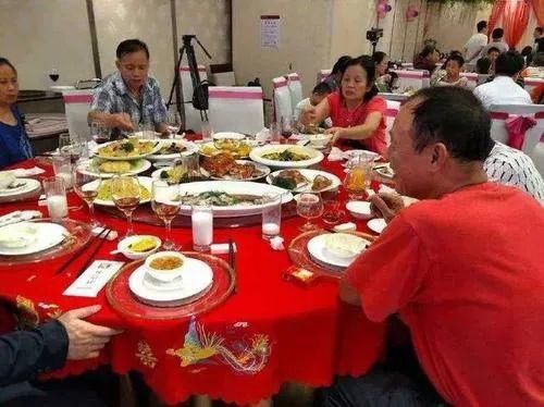 摆酒|写给镇巴爱摆酒的人