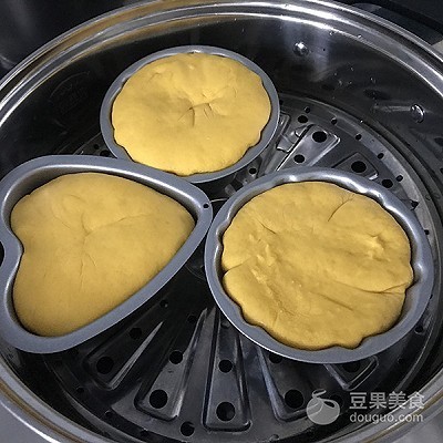  模具|南瓜豆沙馒头的做法