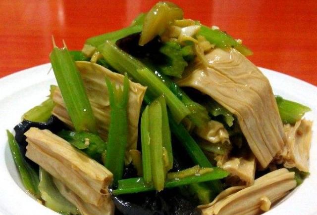  酱油|“它”就是“浓缩后的豆浆”，营养成分是鸡蛋好几倍，错过太亏了