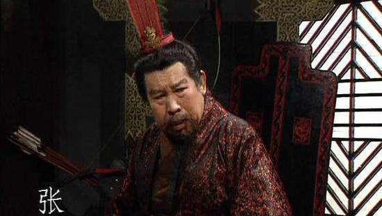 哪位|曹操被张绣打的狼狈不堪,哪位大将把张绣打的抱头鼠窜