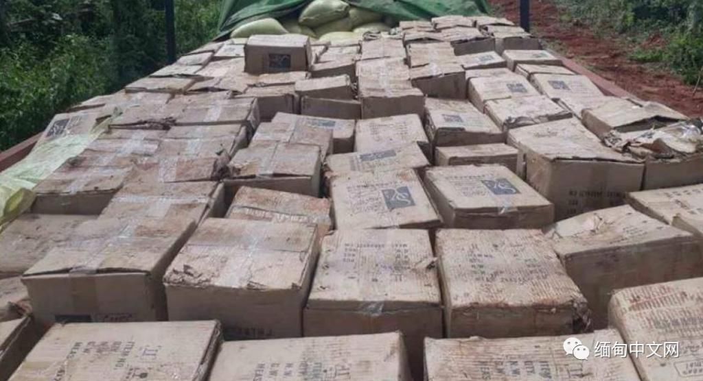 缅甸|缅甸毒贩藏毒无所不用其极，藏在石头、口罩、棺材、神像、鸡肚里