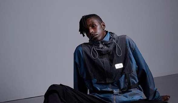  粉丝|《街舞3》变粉丝见面会，“冰块脸”王一博看偶像battle表情失控