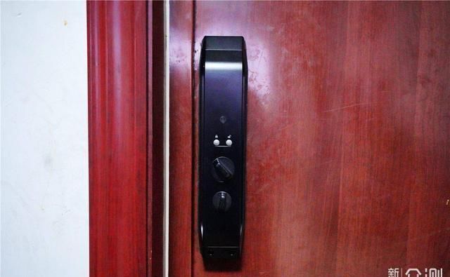 锁体|我的第一款脸部识别智能锁，效果有点意外哦！