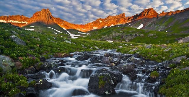  横财|这3生肖，下半年7月底，最赚钱，横财大爆发，天天进账数百万的3大生肖