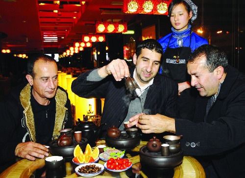 制造|俄罗斯人最爱喝的饮料,不是伏特加不是啤酒,而是中国制造的它