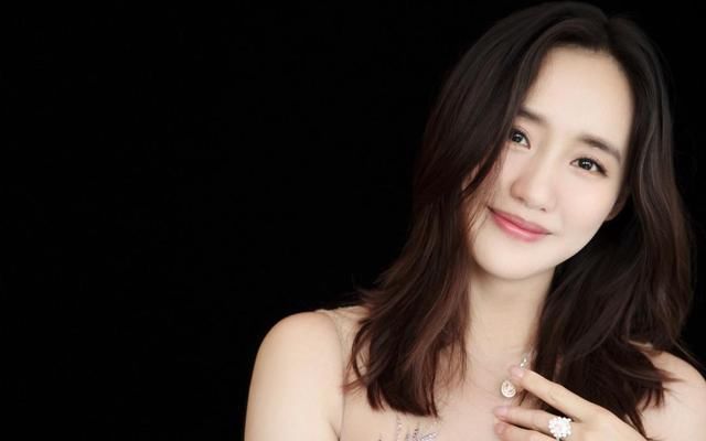  组内|组内表现最好却一轮游，沦为伊能静工具人的王智，其实比她更优秀