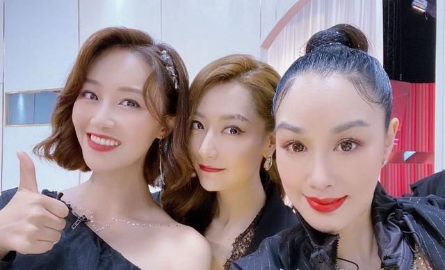  沈梦辰|沈梦辰丁当4人发文告别《乘风破浪》但内容截然不同，态度很鲜明