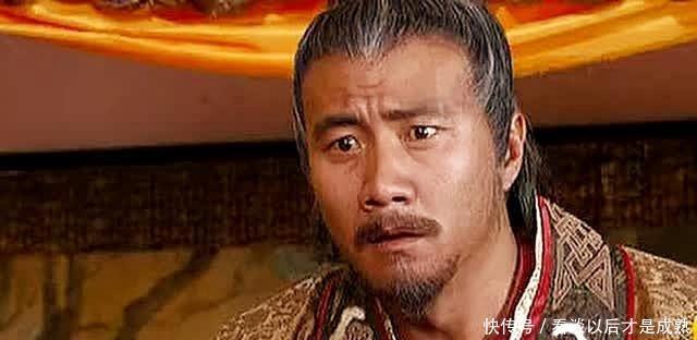 朱元璋一身破烂去算命,写下一字,先生看后