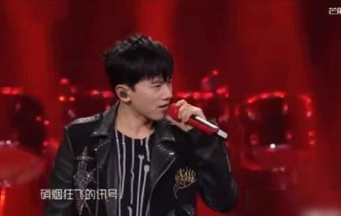  姐姐们|打脸现场！张杰助阵《浪姐》，耳返断裂盲唱《逆战》，嗨爆全场！