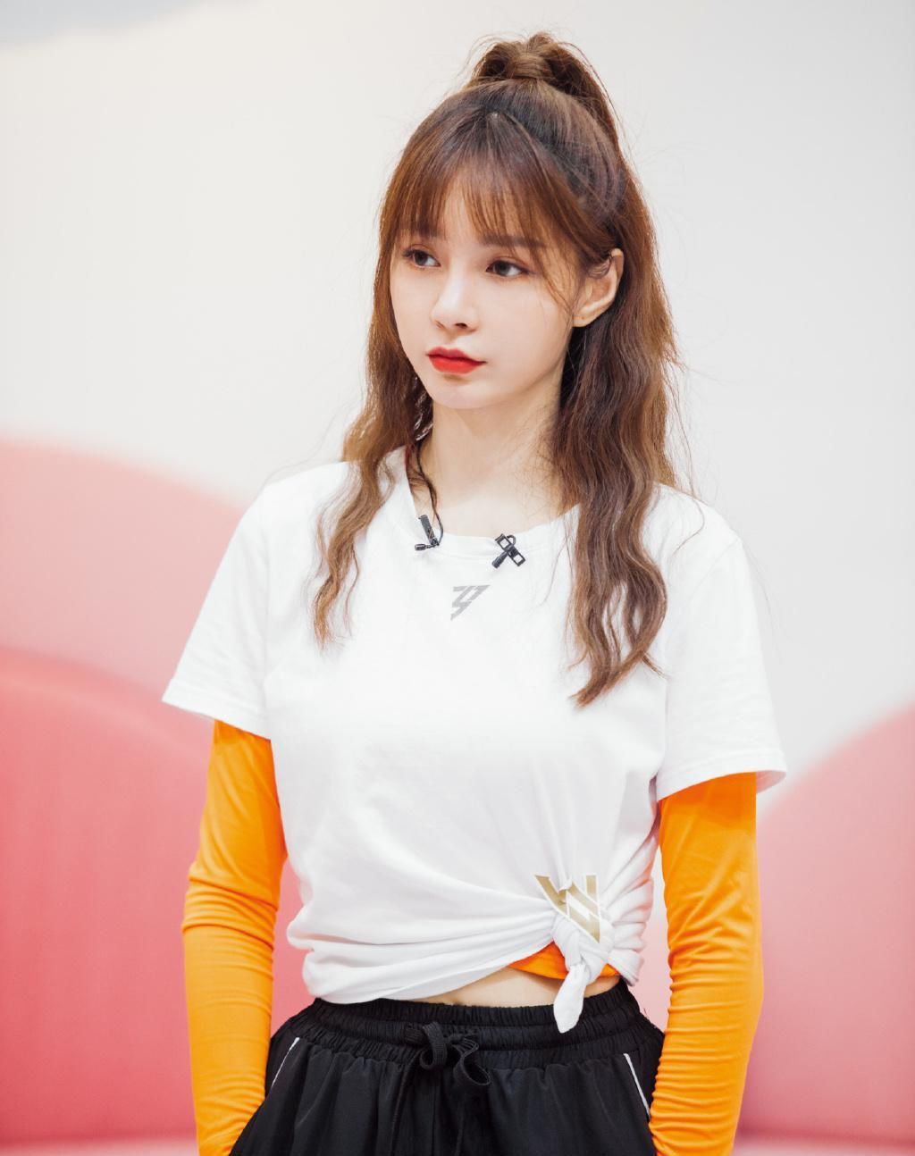  气场|《浪姐》第二次公演嗨爆全场，宁静气场全开，实力最强的她却垫底