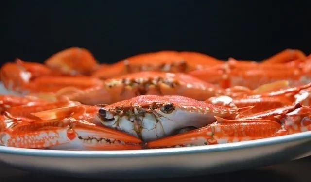  羊肉|女子剁羊肉不慎溅到眼里，三个月后发生的事让人心惊！