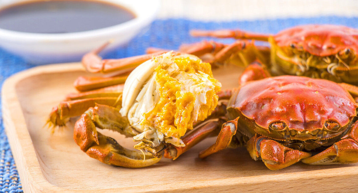  清蒸螃蟹|蒸螃蟹，直接上锅蒸就毁了，多做一步，螃蟹不流黄不掉腿，特鲜美