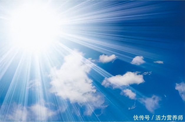 中伏养生有4宜5忌8要点(中伏如何养生？再三提醒：建议大家少吃这3样东西，很多人不知道)