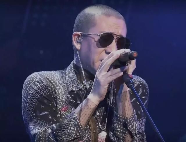  欧阳|王菲前男友变中老年美妆博主？爱与欧阳娜娜斗嘴，为何被网友喊停