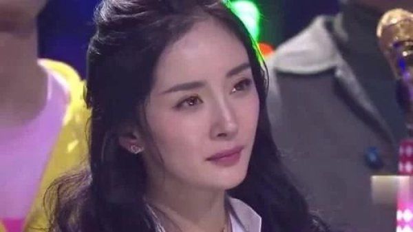  黄霄云|实力不止唱功：不接受阿朵孟佳淘汰，却认为毛不易比黄霄云强？