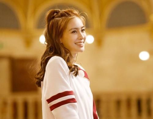 喊话|杨颖喊话family集结中,《奔跑吧》录制倒计时,新嘉宾即将揭晓