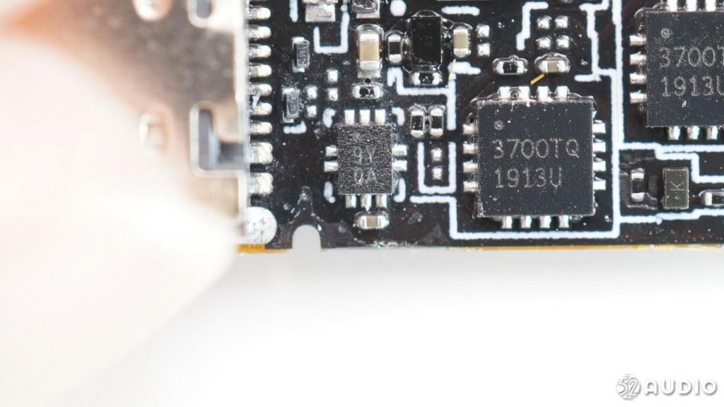  拆解|拆解报告：1MORE 高清降噪圈铁蓝牙耳机 PRO 版