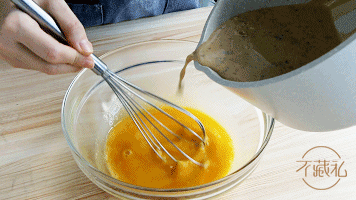  面包|面包吐司又做失败了？别扔！它还能变成蛋糕