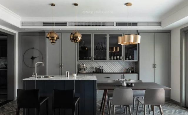  兼具|135㎡潮流混搭风两居，居住舒适性和品质感兼具的家