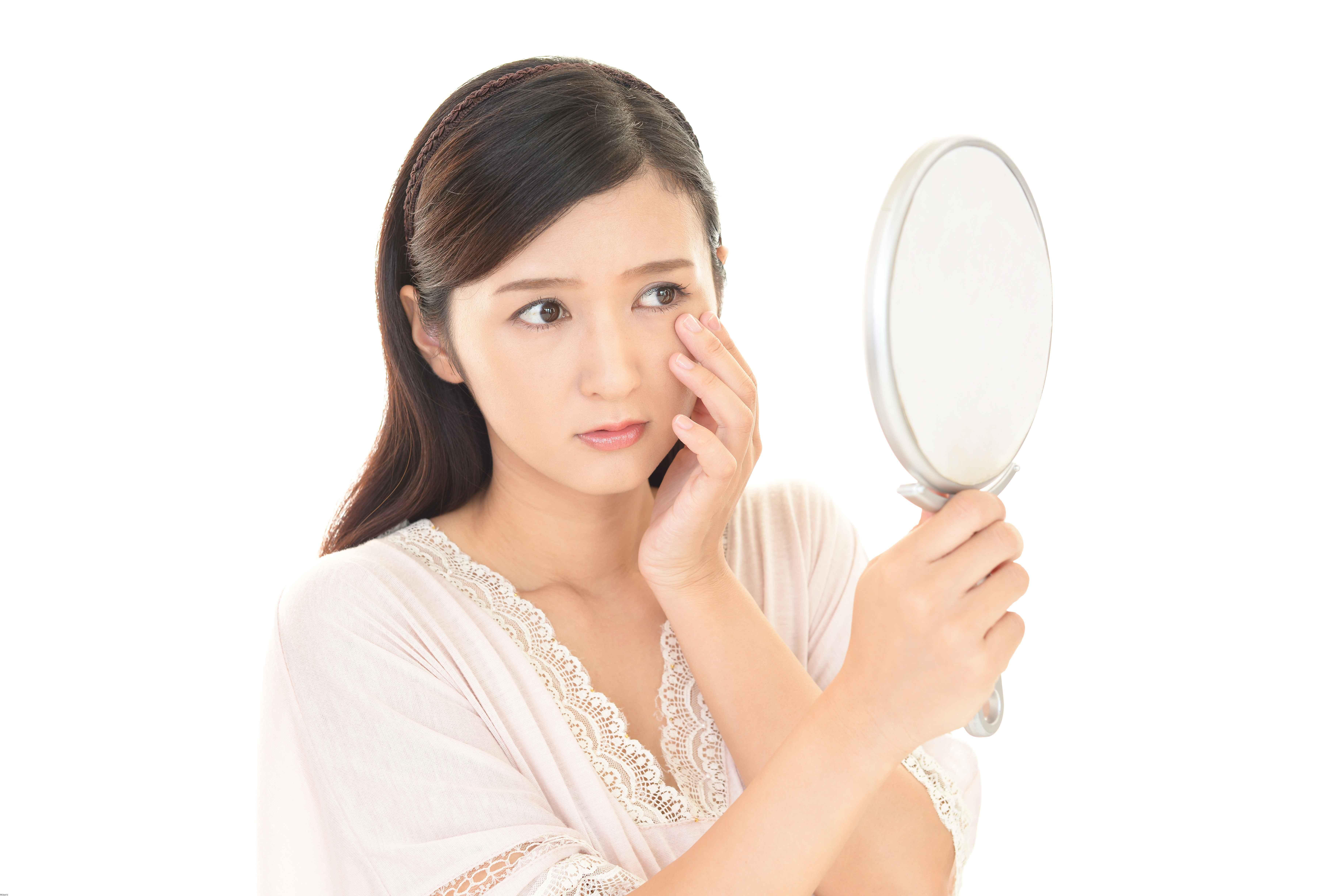 日常皮肤保养的正确步骤(想要皮肤越来越好？这8个保养秘诀，不仅效果好还省钱，不妨看看)