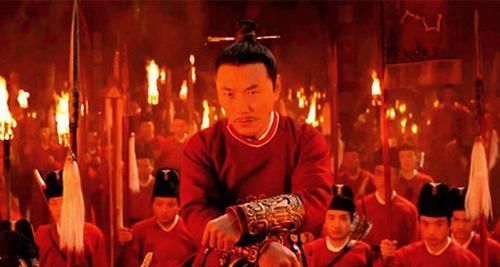 阻止|杨贵妃在马嵬坡香消玉殒, 唐玄宗无力阻止, 幕后黑手原来是他!