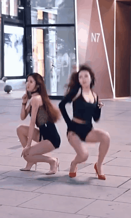 搞笑|搞笑GIF：直到今天我才知道，原来西瓜是长在土里面的