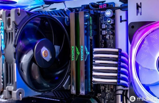  款机箱|存储厂的机箱是什么样子？威刚(ADATA) XPG 入侵者机箱测评