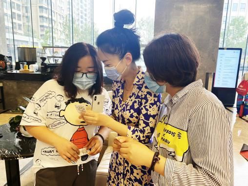 济南|“小礼大爱 为福添彩”——山东福彩走进济南万科中心