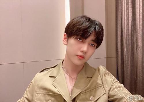  萧山|R1SE家境揭秘，萧山阔少何洛洛，茶庄少主焉栩嘉，而他最富有