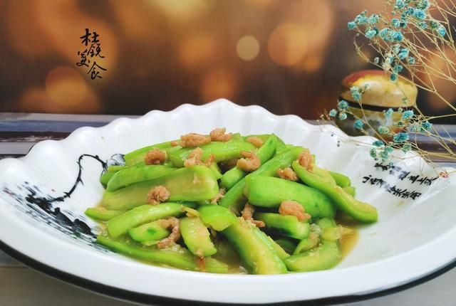 分钟|炒丝瓜，切记加入1料调入1味，5分钟出锅，成就极致鲜味